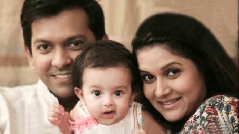 শনিবার সারপ্রাইজ দেবেন তাহসান, তারই অপেক্ষায় মিথিলা